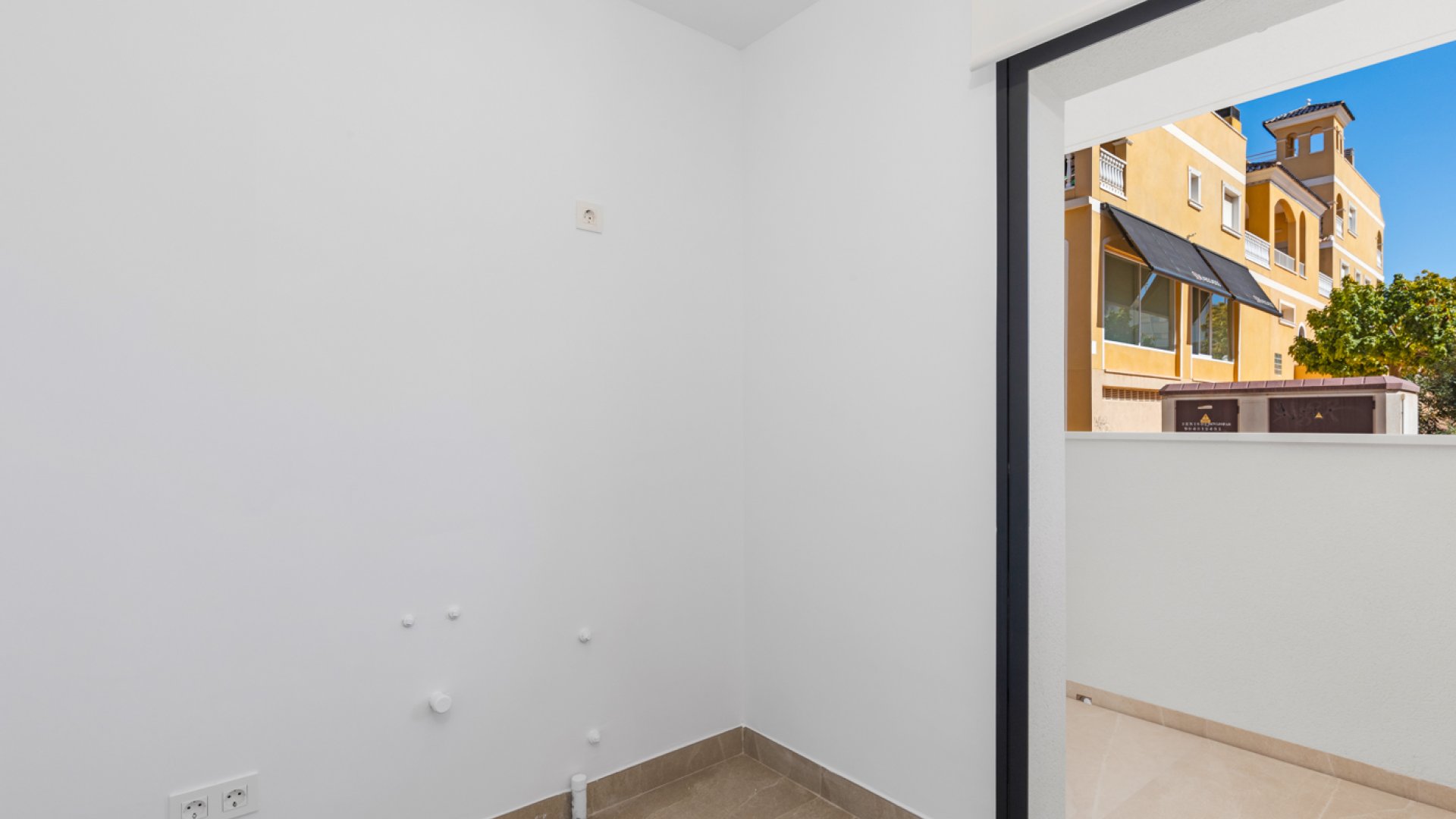 New Build - Apartments -
Benijofar