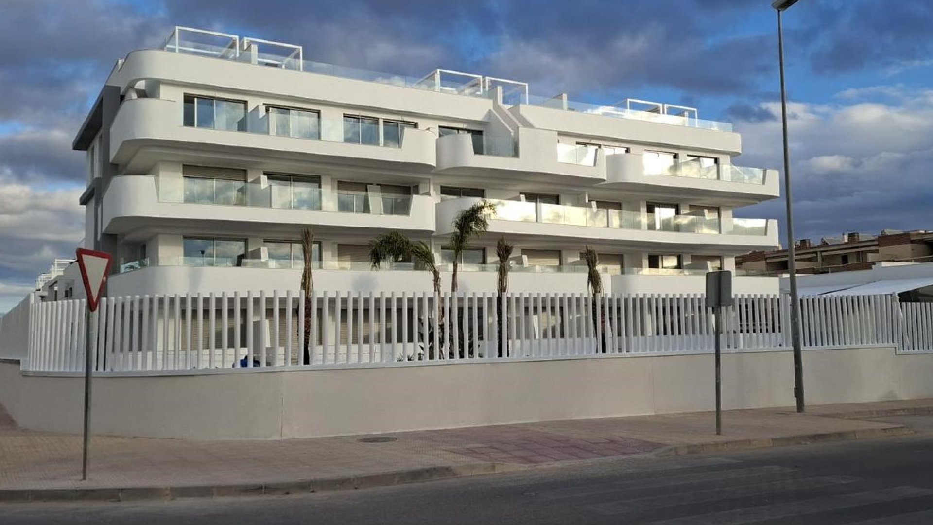New Build - Apartments -
Cabo Roig