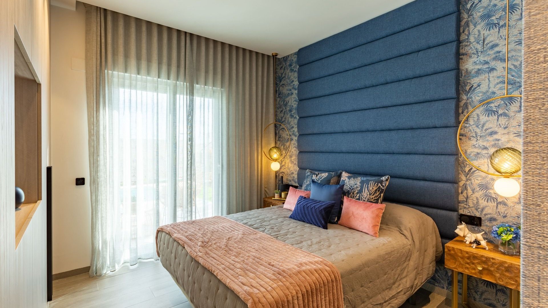 New Build - Apartments -
La Finca Golf