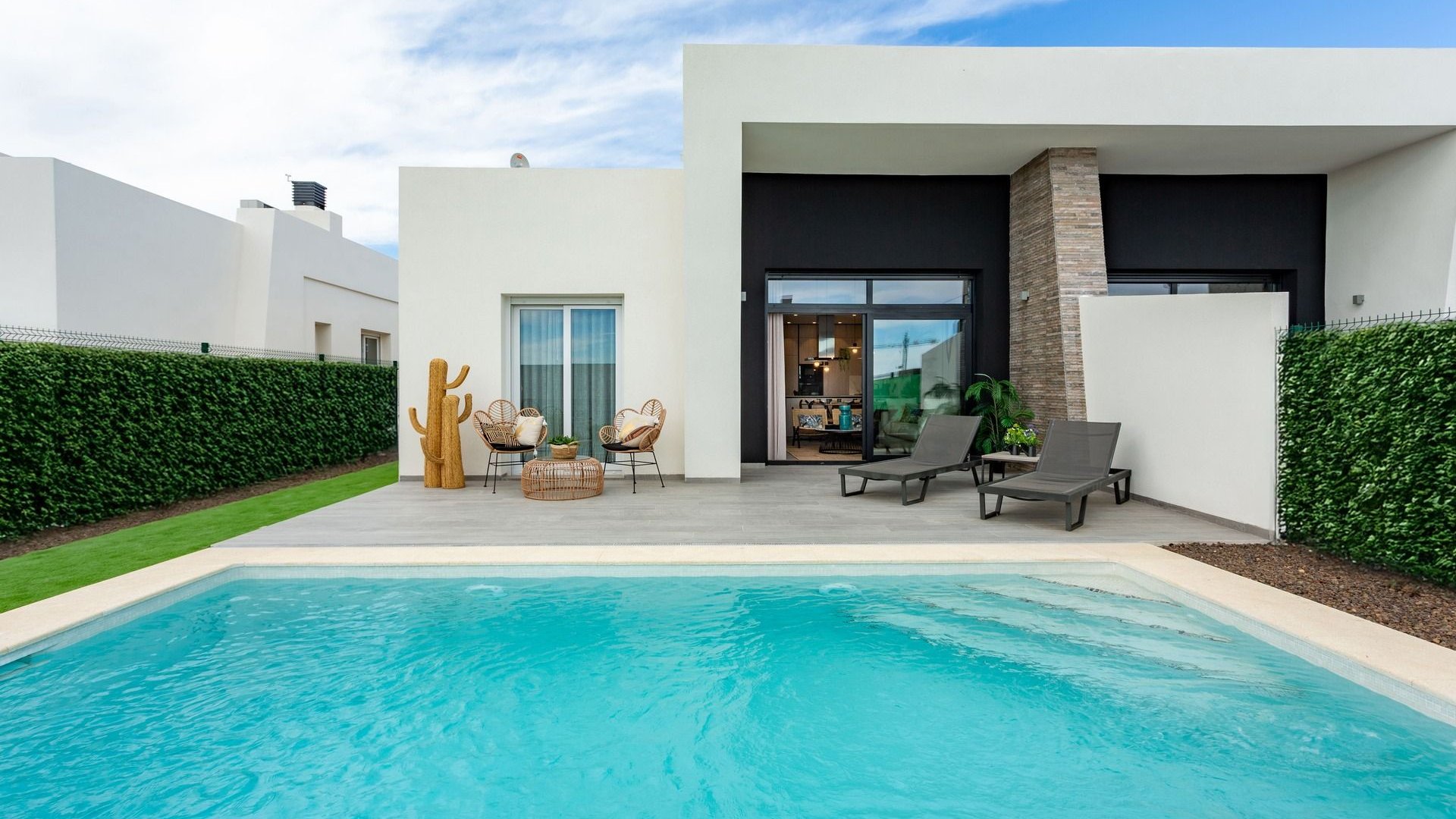 New Build - Apartments -
La Finca Golf