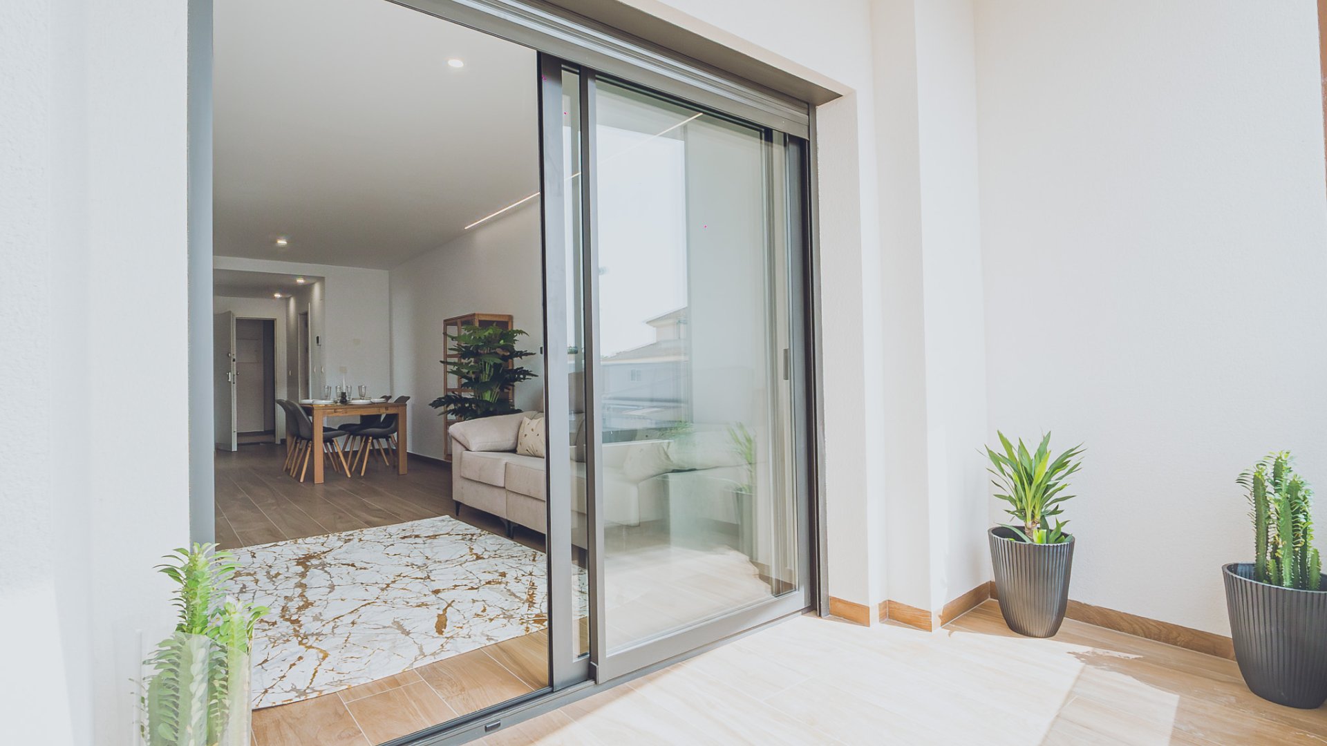 New Build - Apartments -
Redován