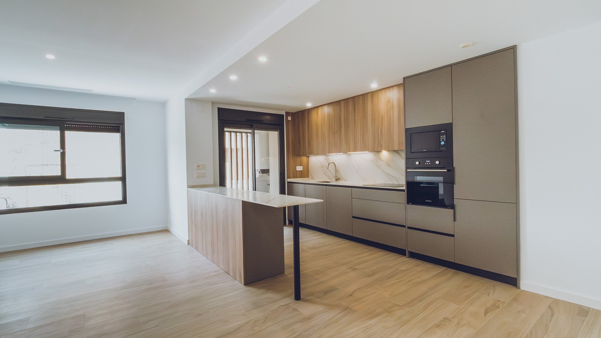 New Build - Apartments -
Redován