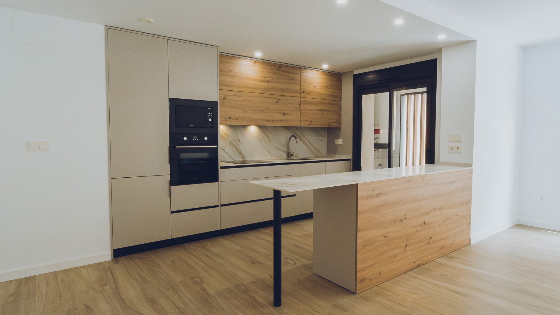 New Build - Apartments -
Redován