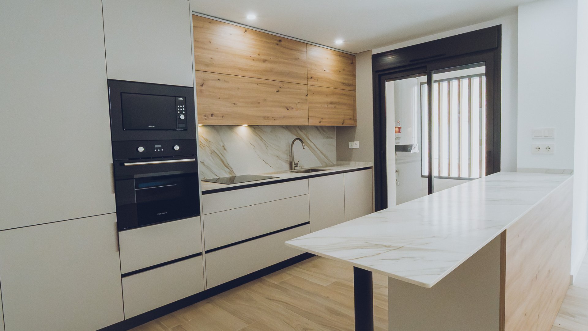 New Build - Apartments -
Redován