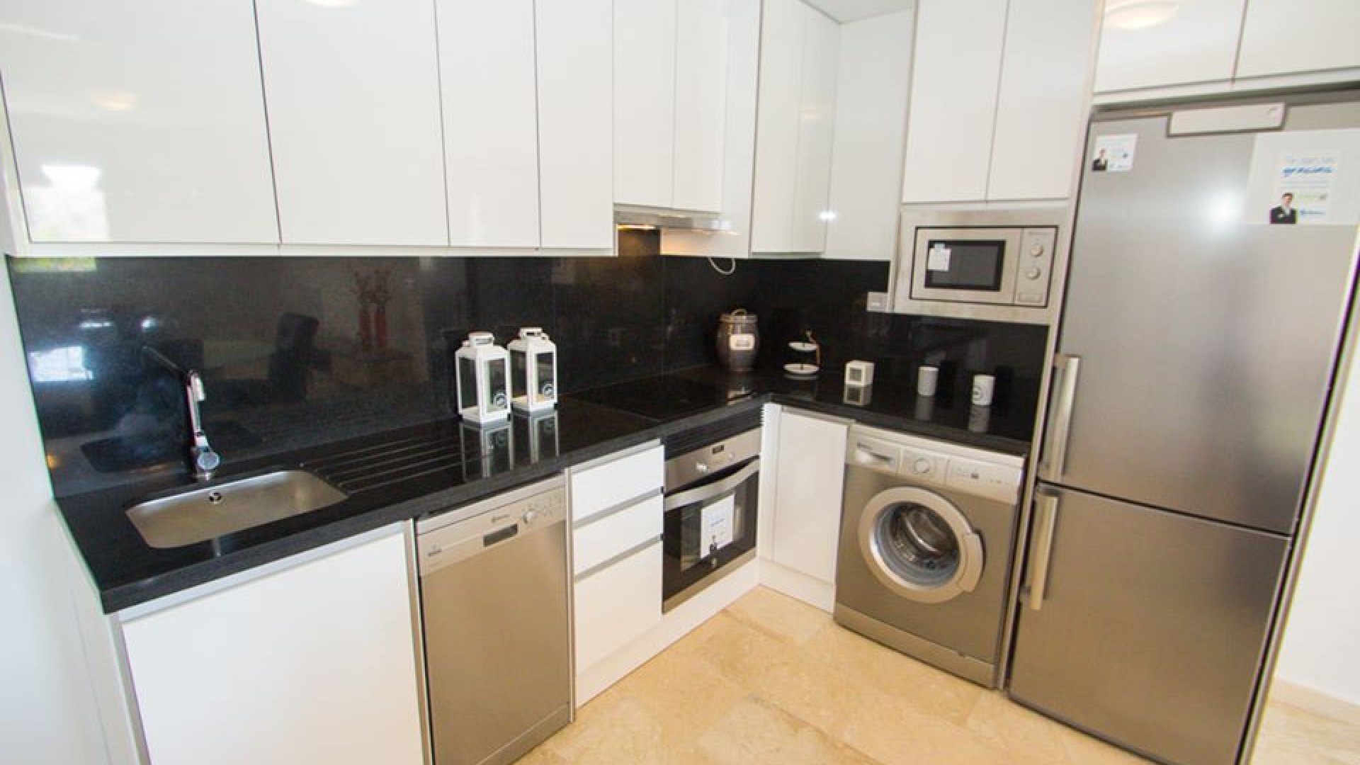 New Build - Apartments -
Res. Las Filipinas