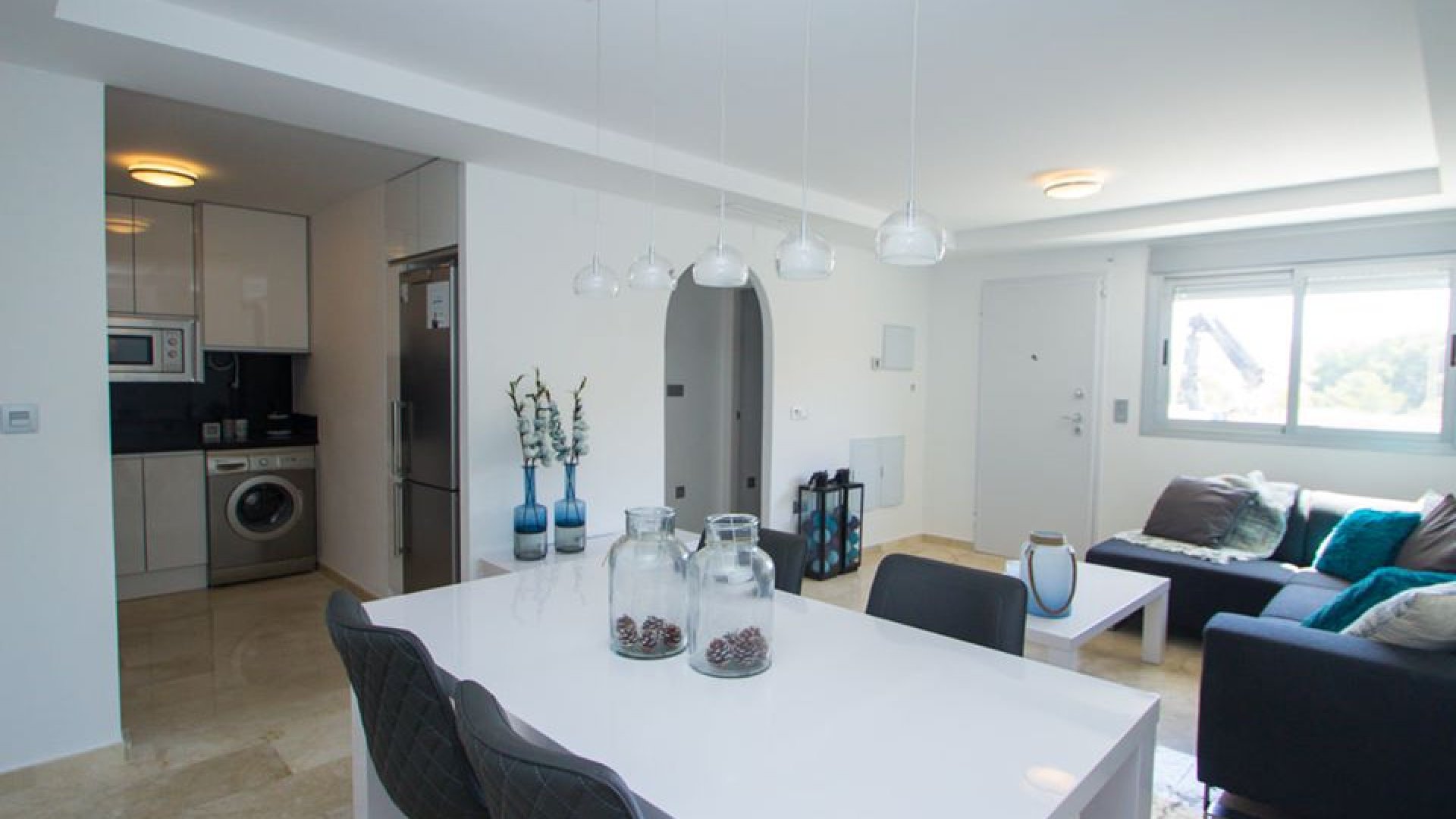 New Build - Apartments -
Res. Las Filipinas