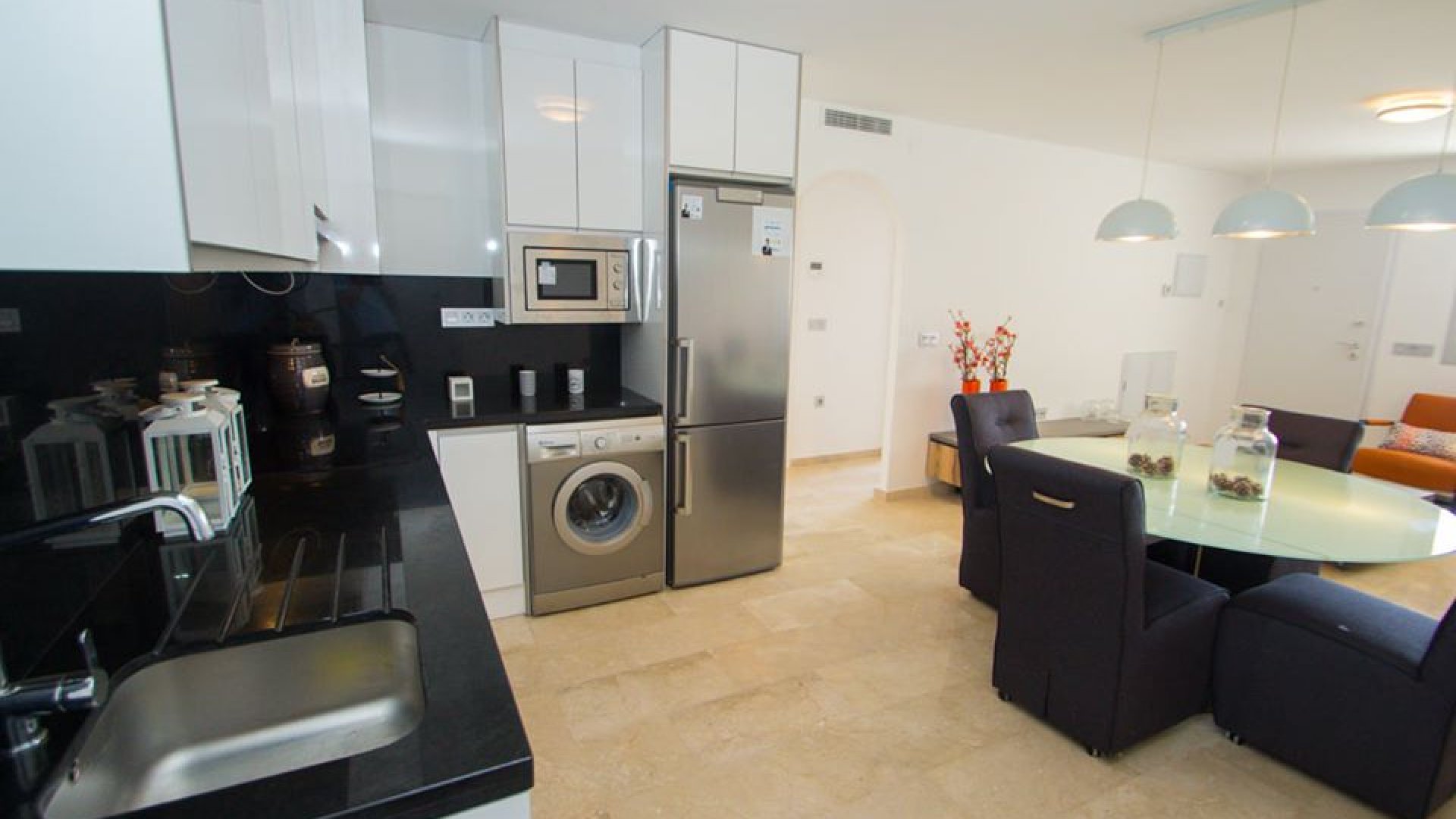 New Build - Apartments -
Res. Las Filipinas