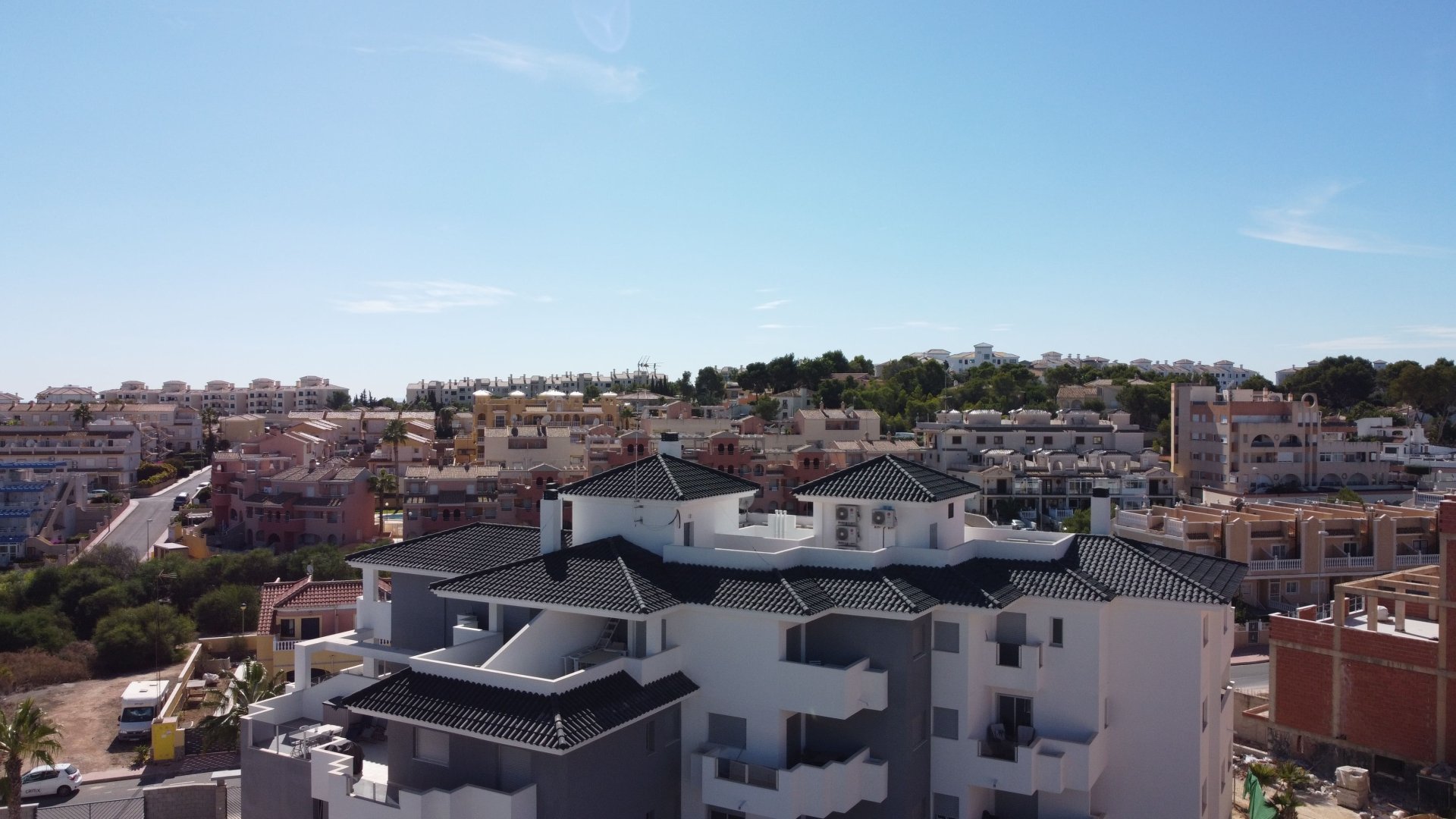 New Build - Apartments -
Res. Las Filipinas