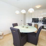 New Build - Apartments -
Res. Las Filipinas