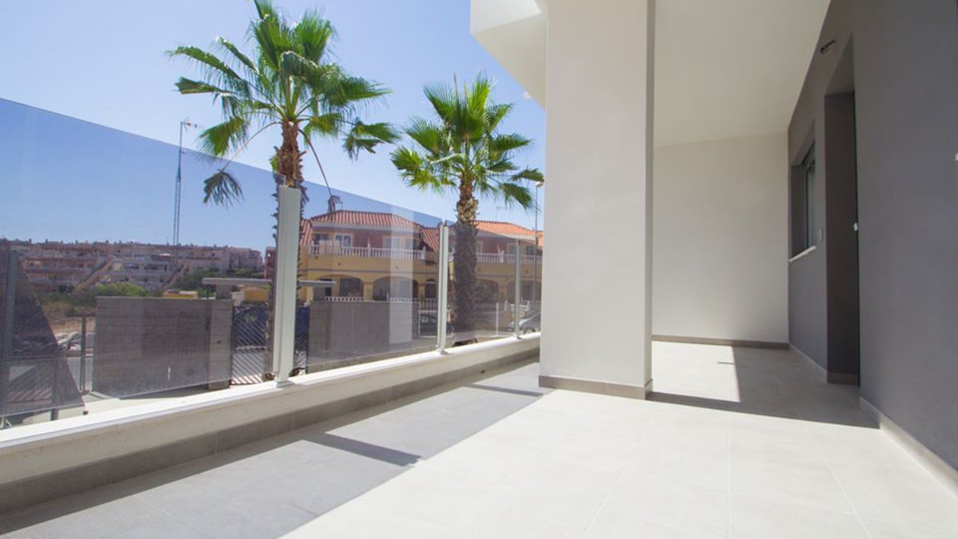 New Build - Apartments -
Res. Las Filipinas