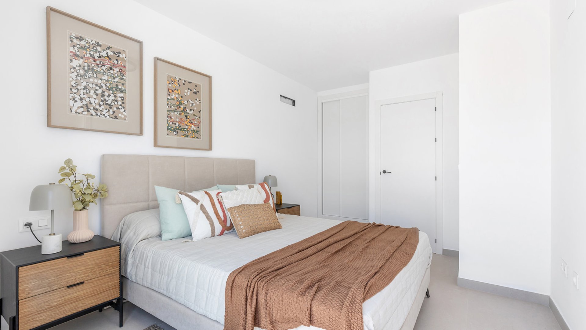 New Build - Townhouse -
Rafal