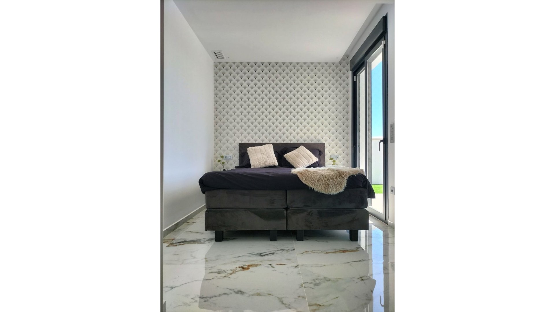 New Build - Villa -
Pilar de la Horadada