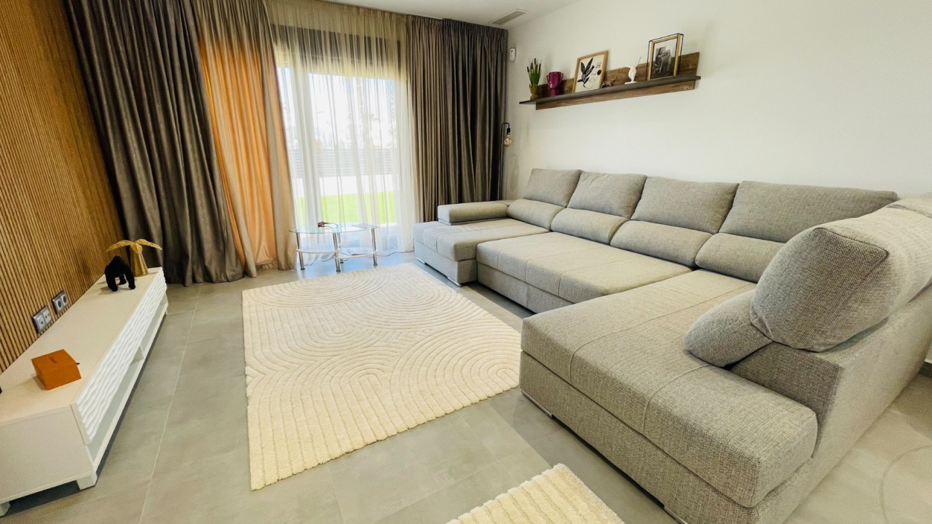 New Build - Villa -
Torrevieja