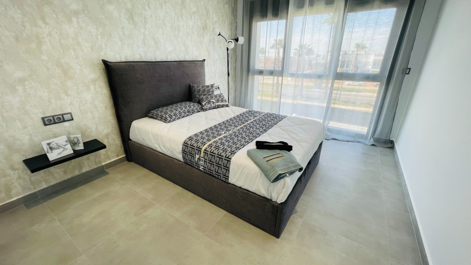 New Build - Villa -
Torrevieja