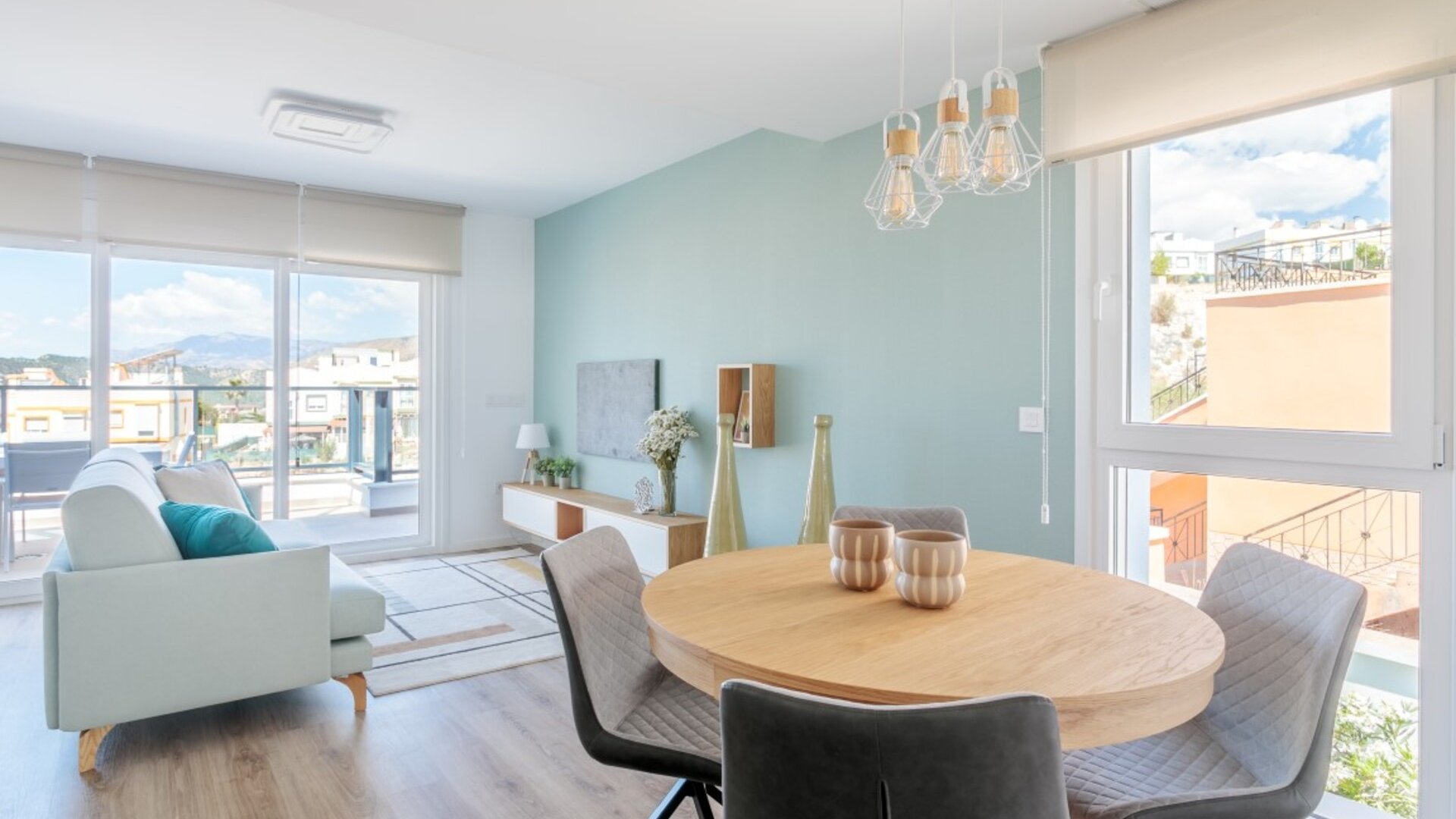 Nouvelle construction - Maison de ville -
Finestrat