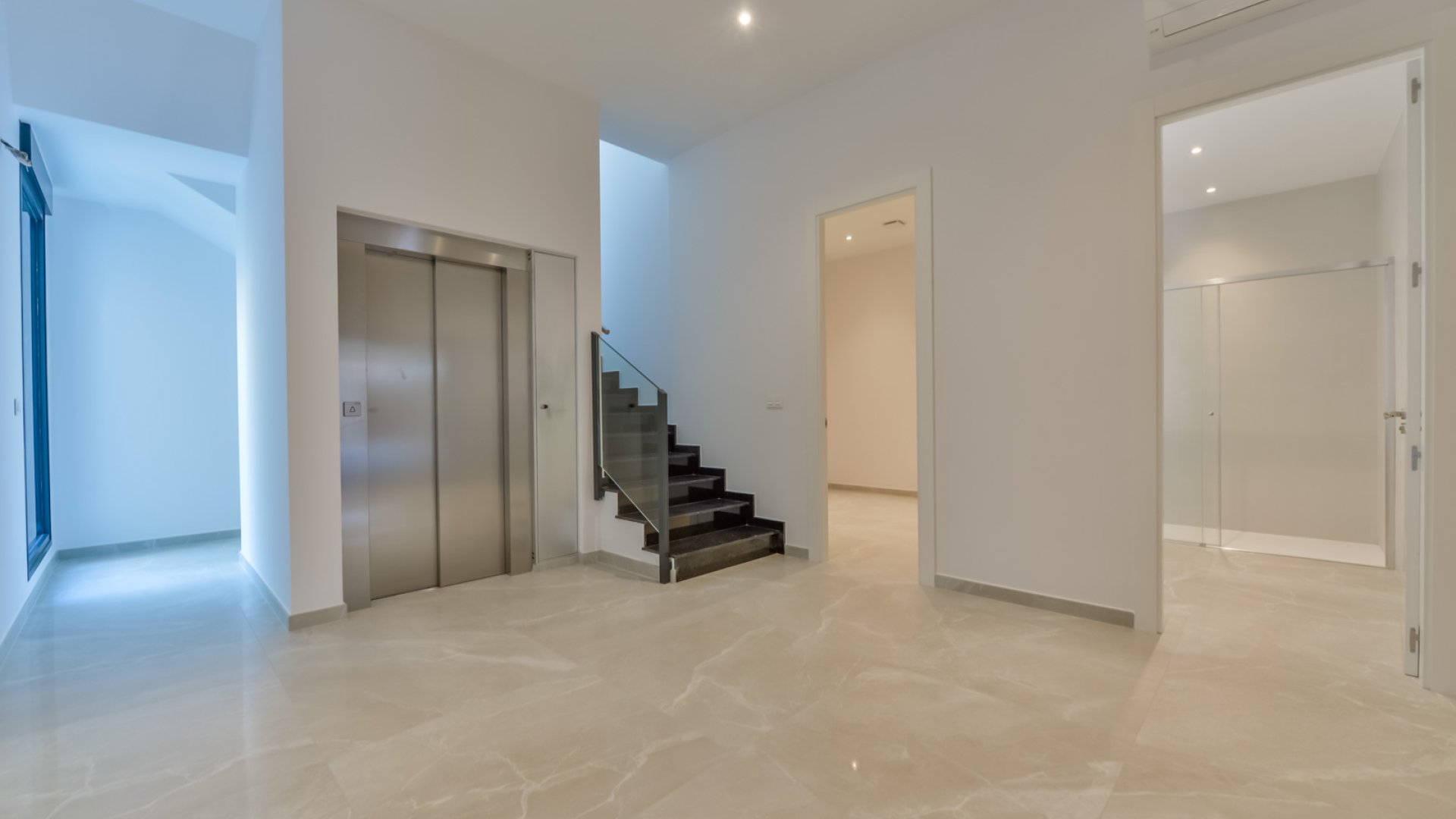 Nouvelle construction - Villa -
Finestrat