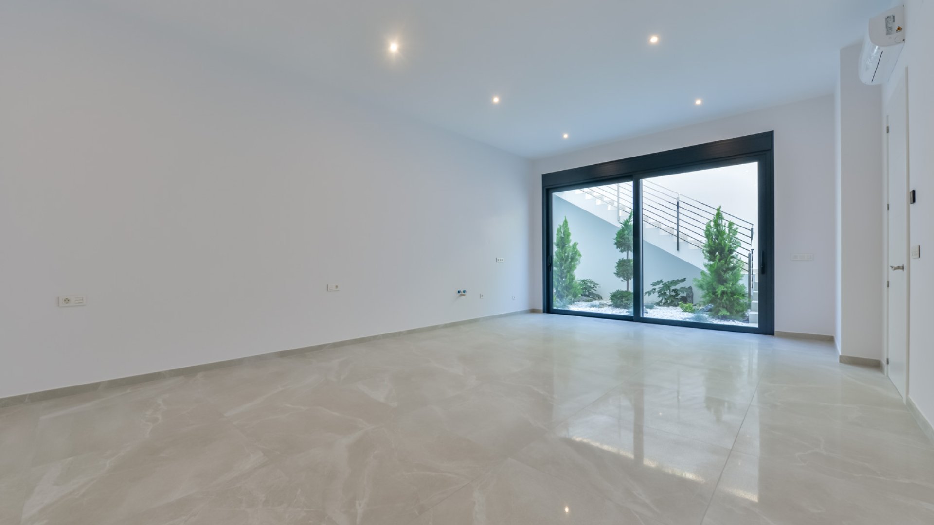 Nouvelle construction - Villa -
Finestrat