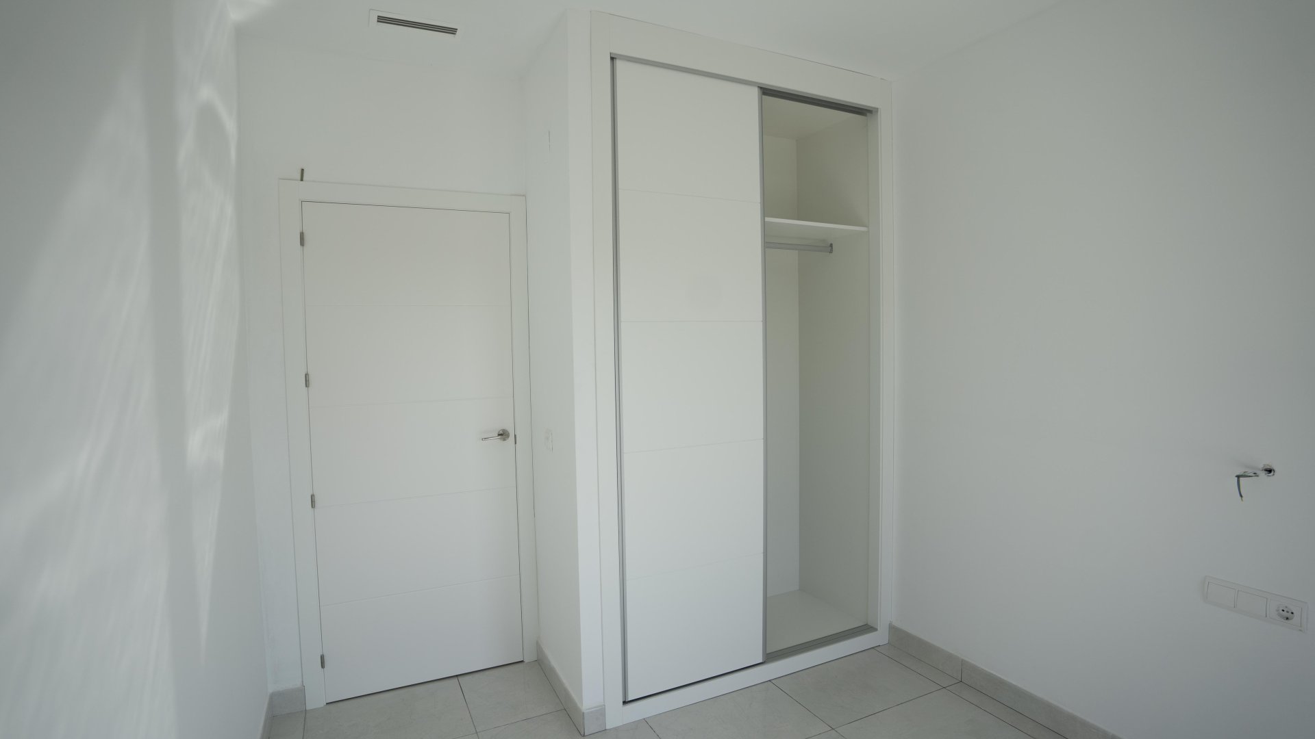 Nouvelle construction - Villa -
Polop