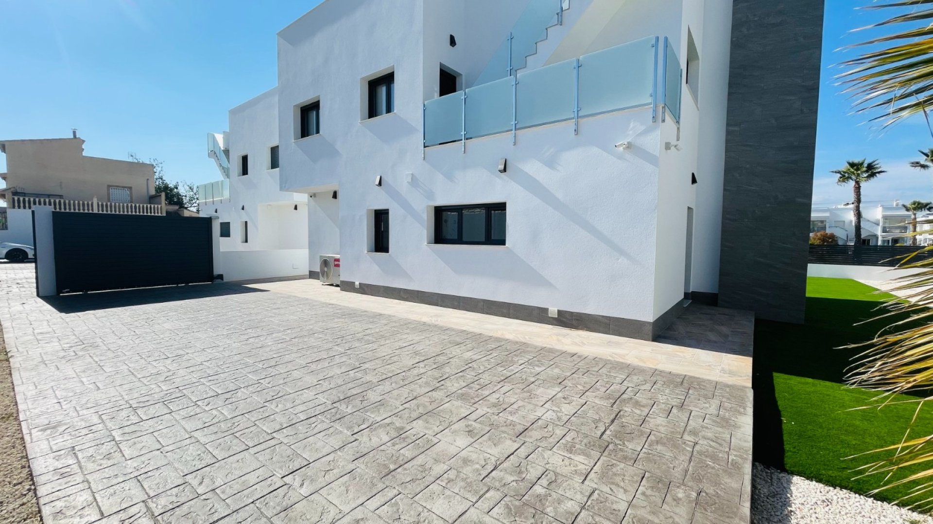 Nouvelle construction - Villa -
Torrevieja