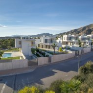 Obra nueva - Adosado -
Finestrat