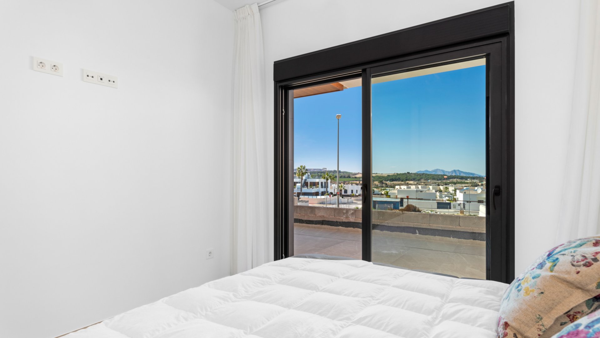 Obra nueva - Apartamentos -
Benijofar