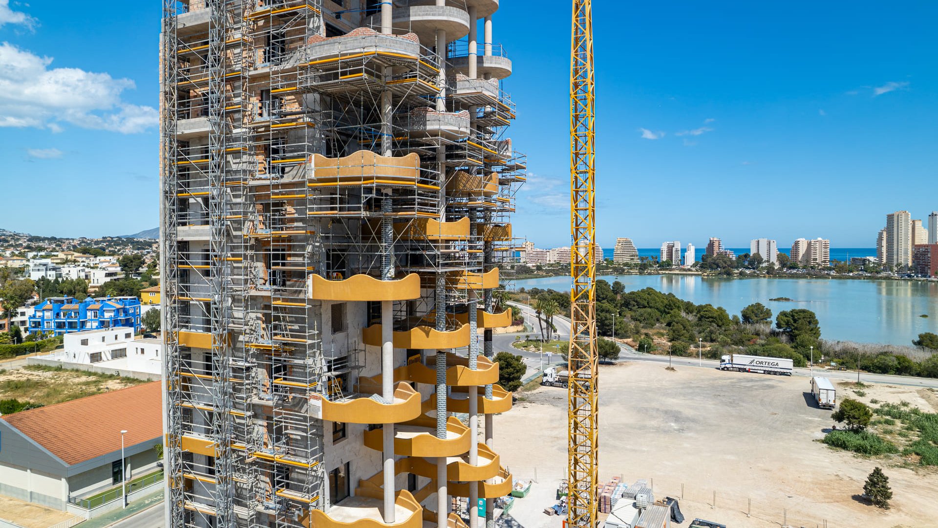 Obra nueva - Apartamentos -
Calpe