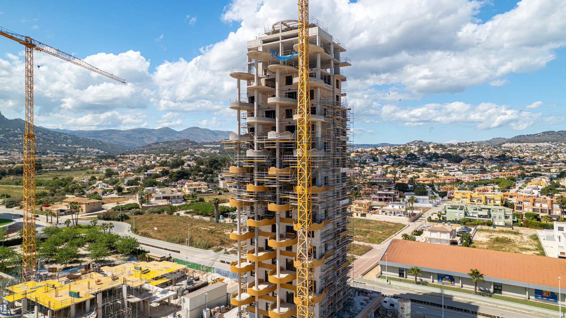 Obra nueva - Apartamentos -
Calpe