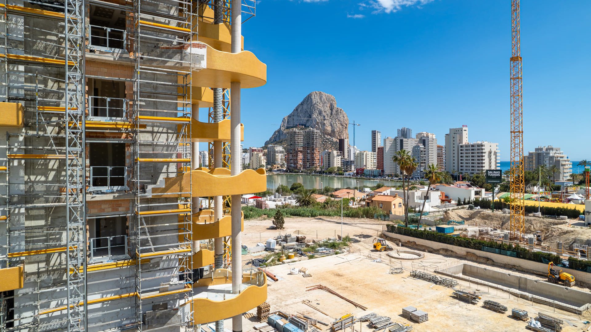 Obra nueva - Apartamentos -
Calpe