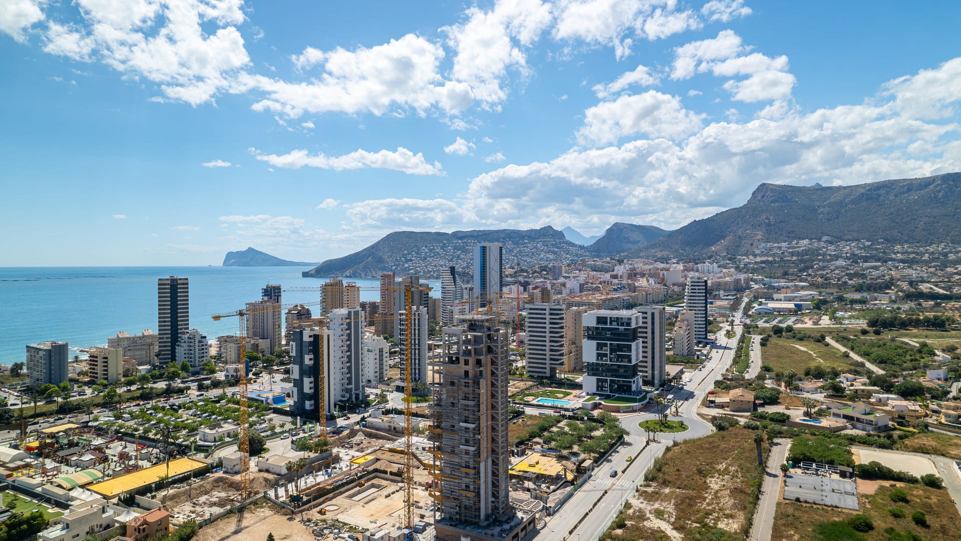 Obra nueva - Apartamentos -
Calpe