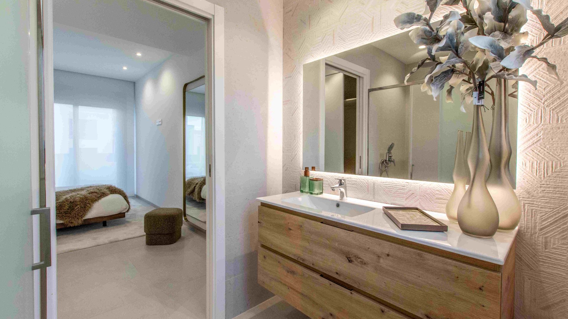 Obra nueva - Apartamentos -
Finestrat