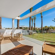 Obra nueva - Apartamentos -
Islas Menores
