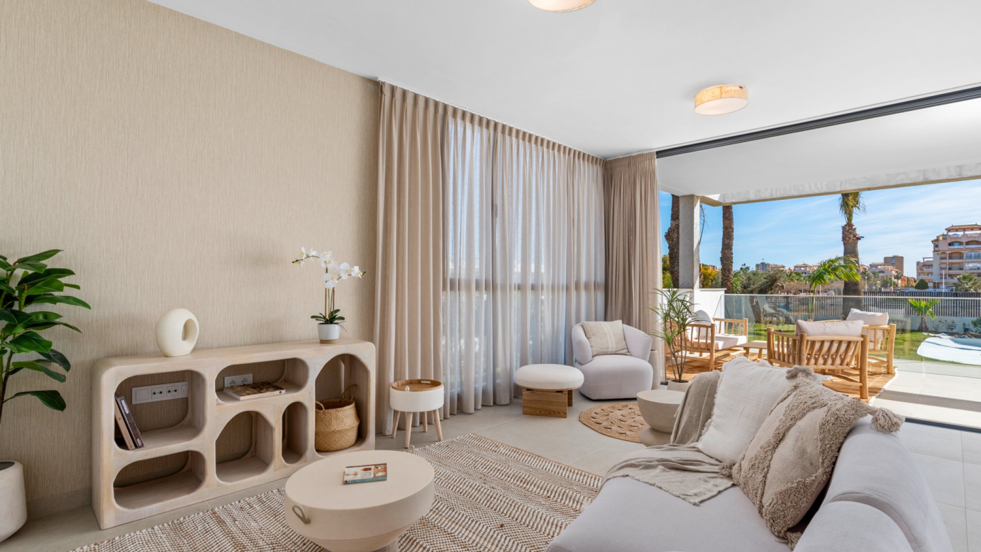 Obra nueva - Apartamentos -
Islas Menores