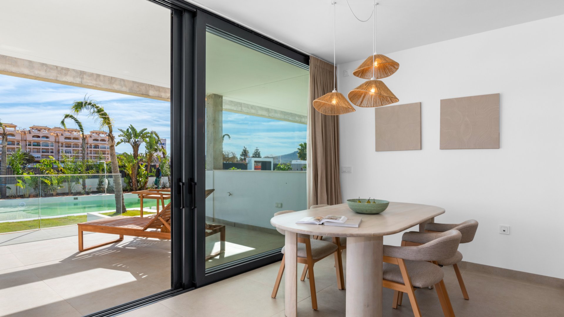 Obra nueva - Apartamentos -
Islas Menores