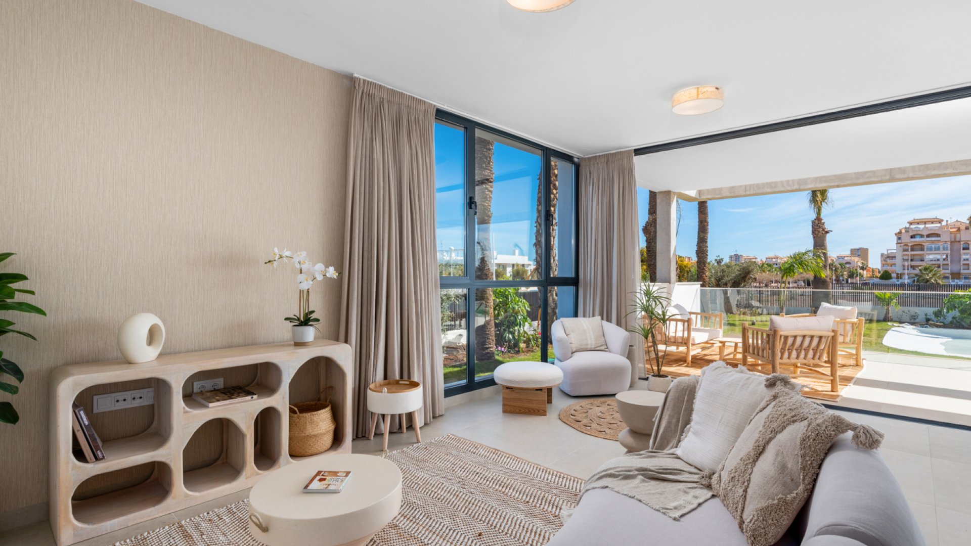 Obra nueva - Apartamentos -
Islas Menores