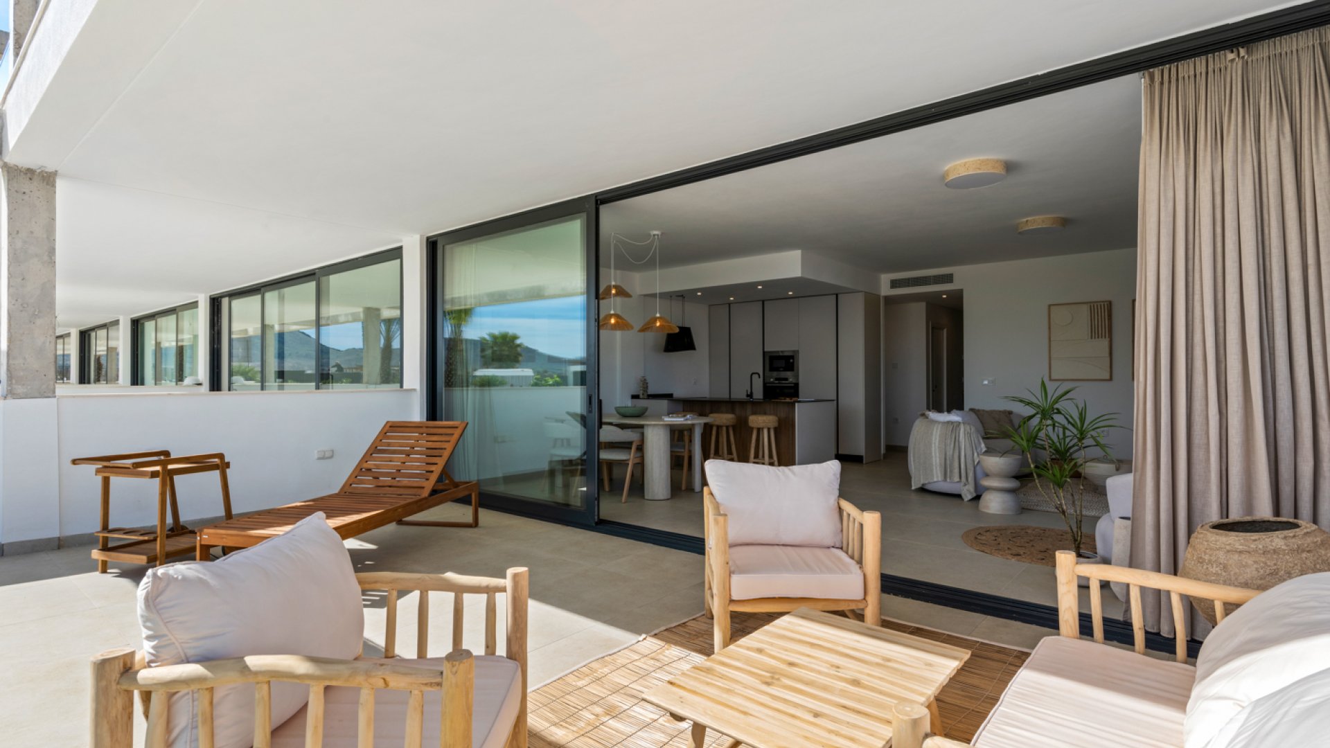 Obra nueva - Apartamentos -
Islas Menores