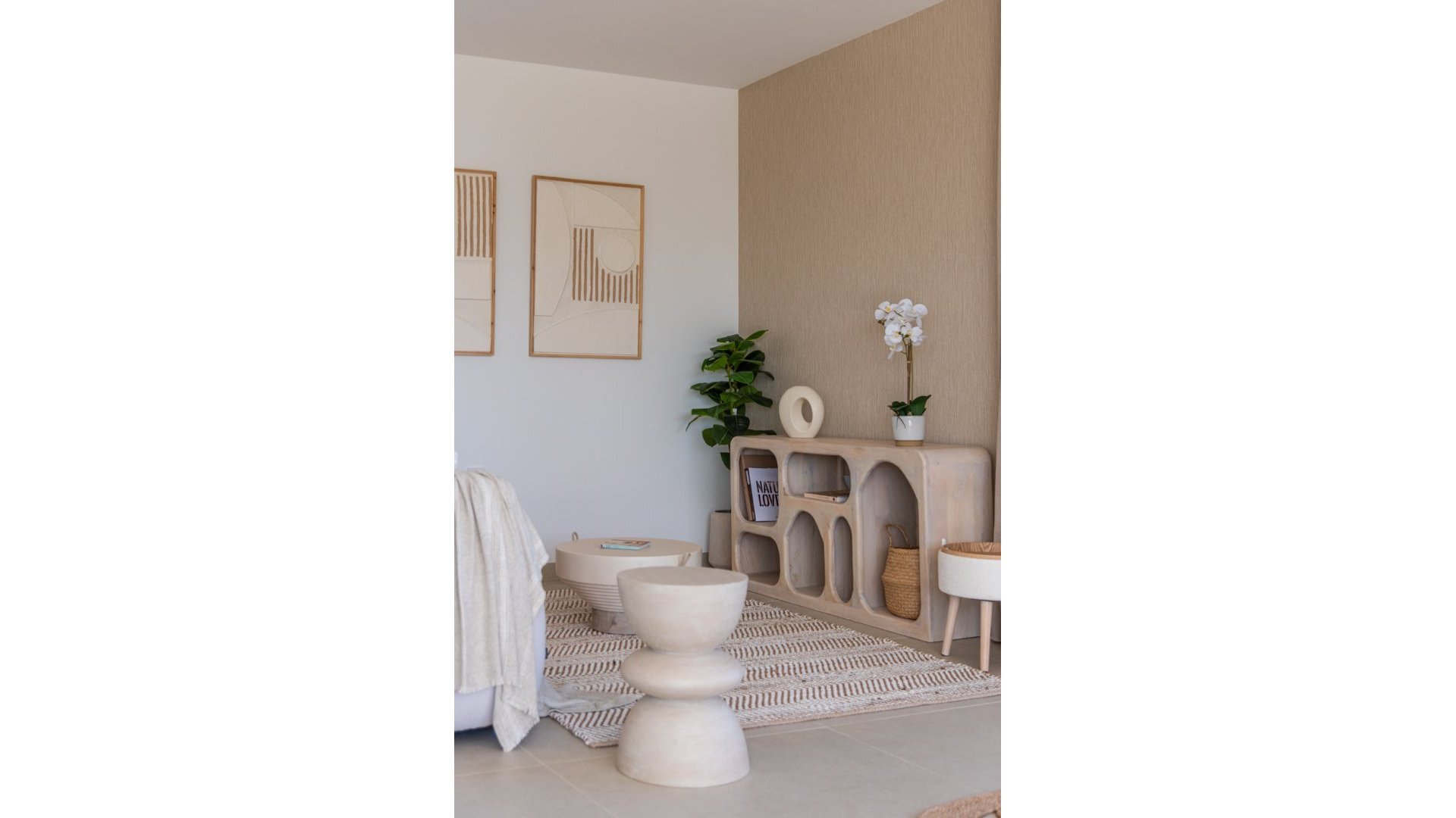 Obra nueva - Apartamentos -
Islas Menores