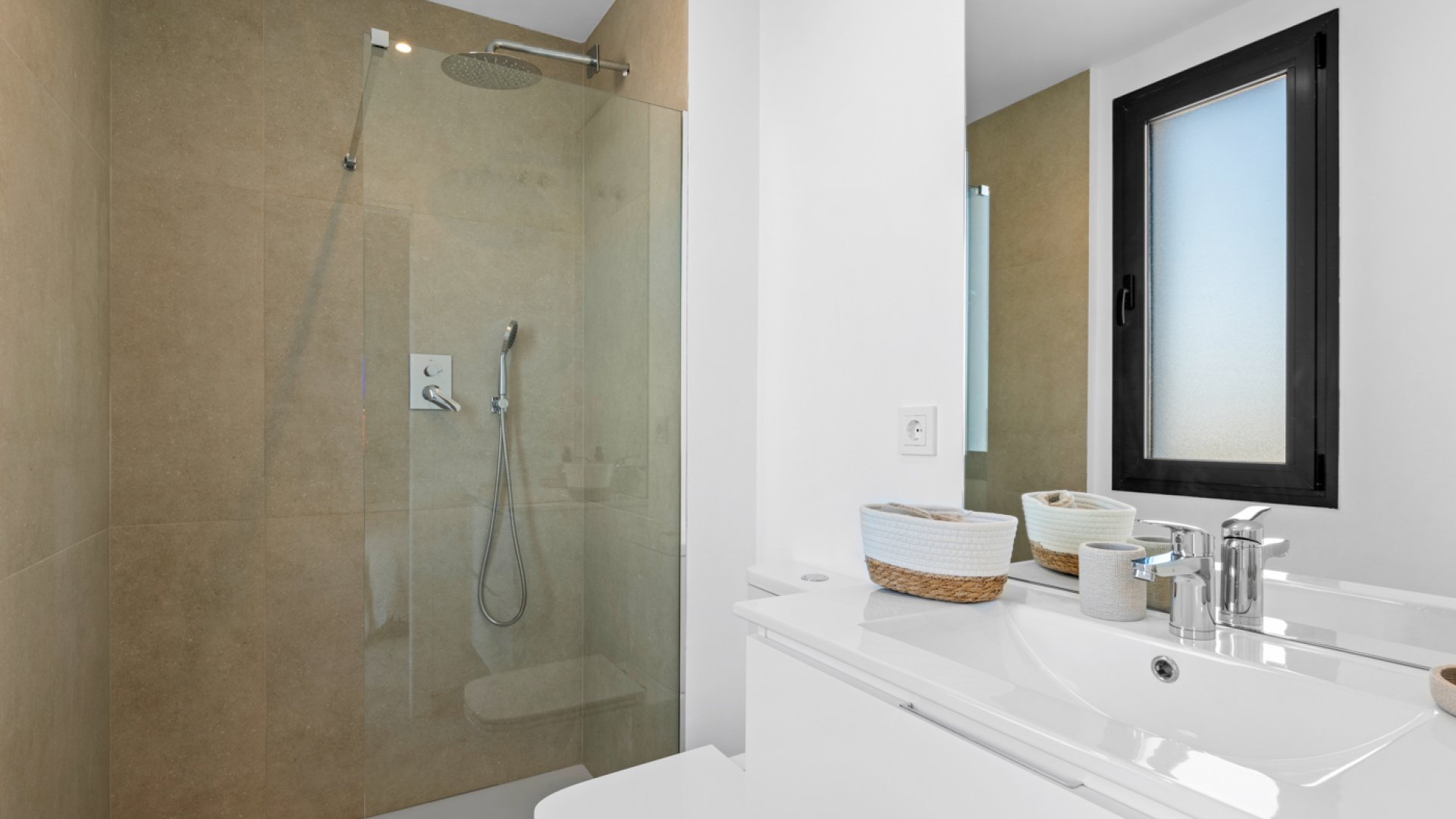 Obra nueva - Apartamentos -
Islas Menores
