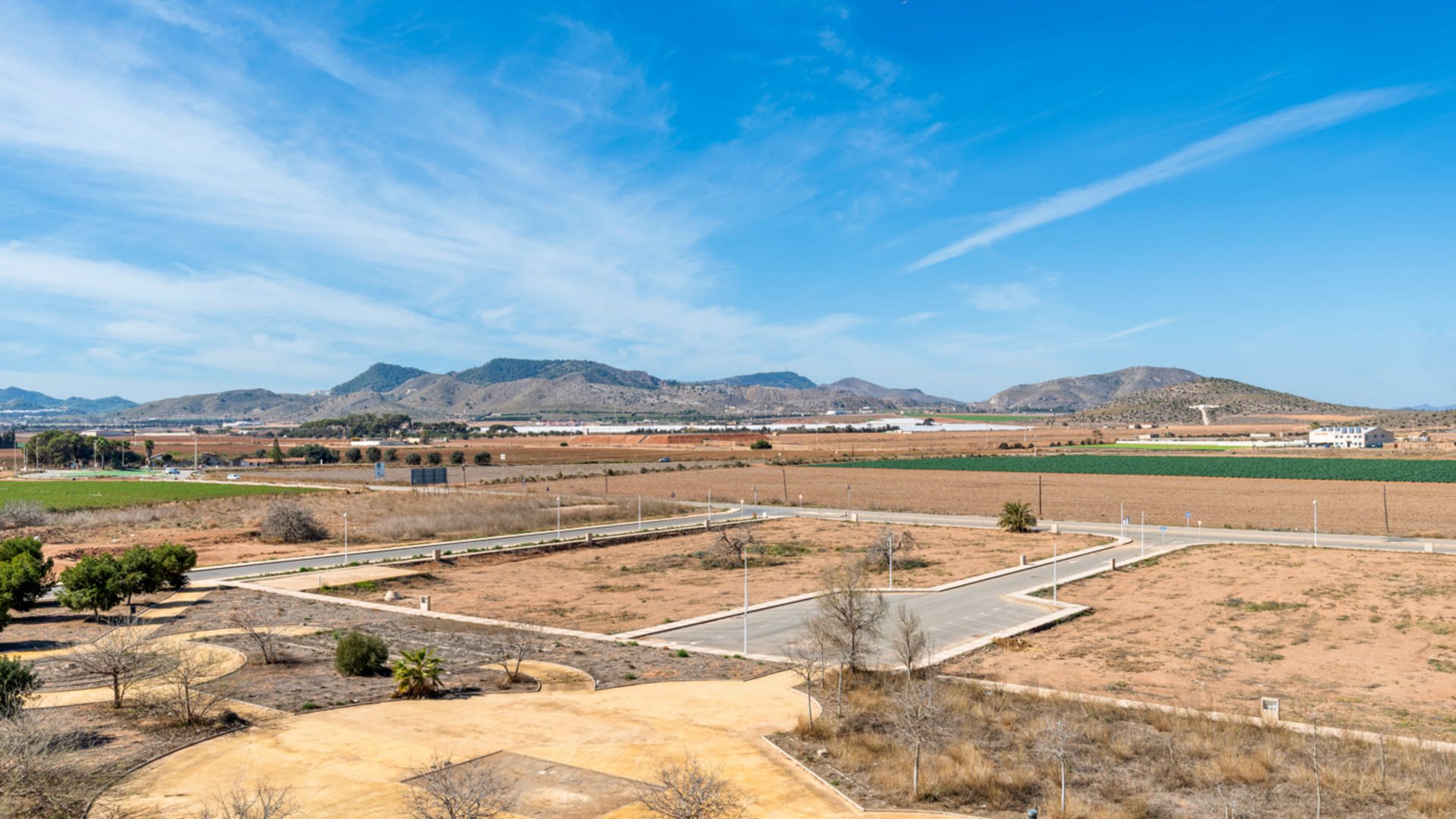 Obra nueva - Apartamentos -
Islas Menores