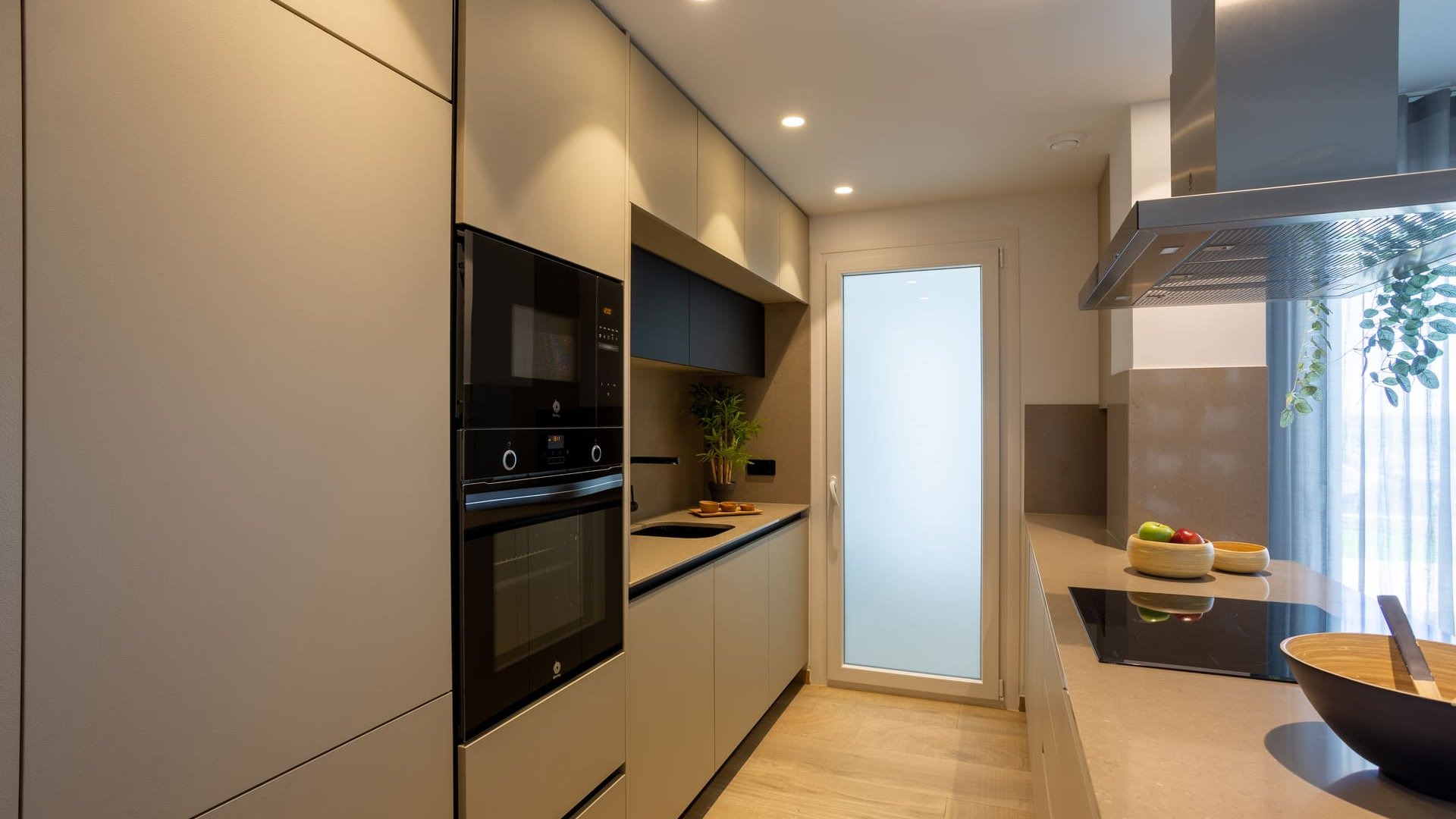 Obra nueva - Apartamentos -
La Finca Golf