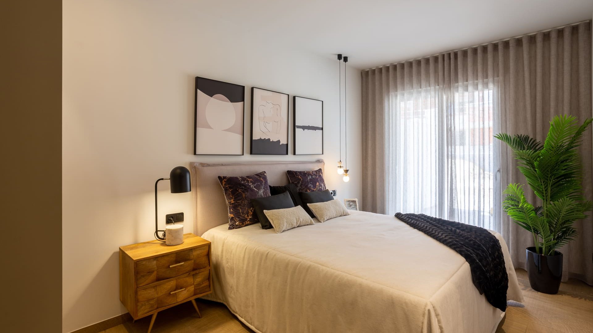 Obra nueva - Apartamentos -
La Finca Golf