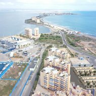 Obra nueva - Apartamentos -
La Manga del Mar Menor
