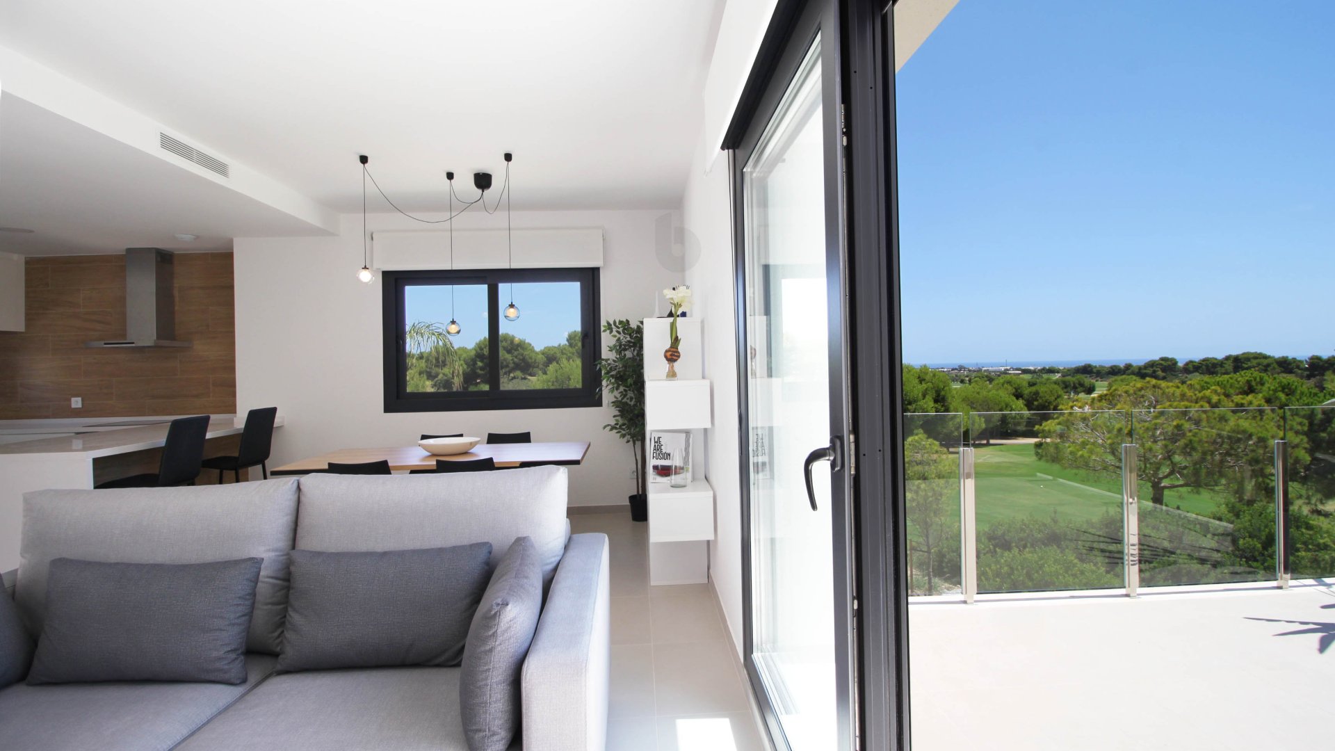 Obra nueva - Apartamentos -
Lo Romero Golf