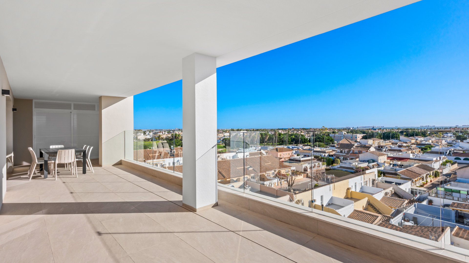 Obra nueva - Apartamentos -
Los Alcazares - Los Alcázares