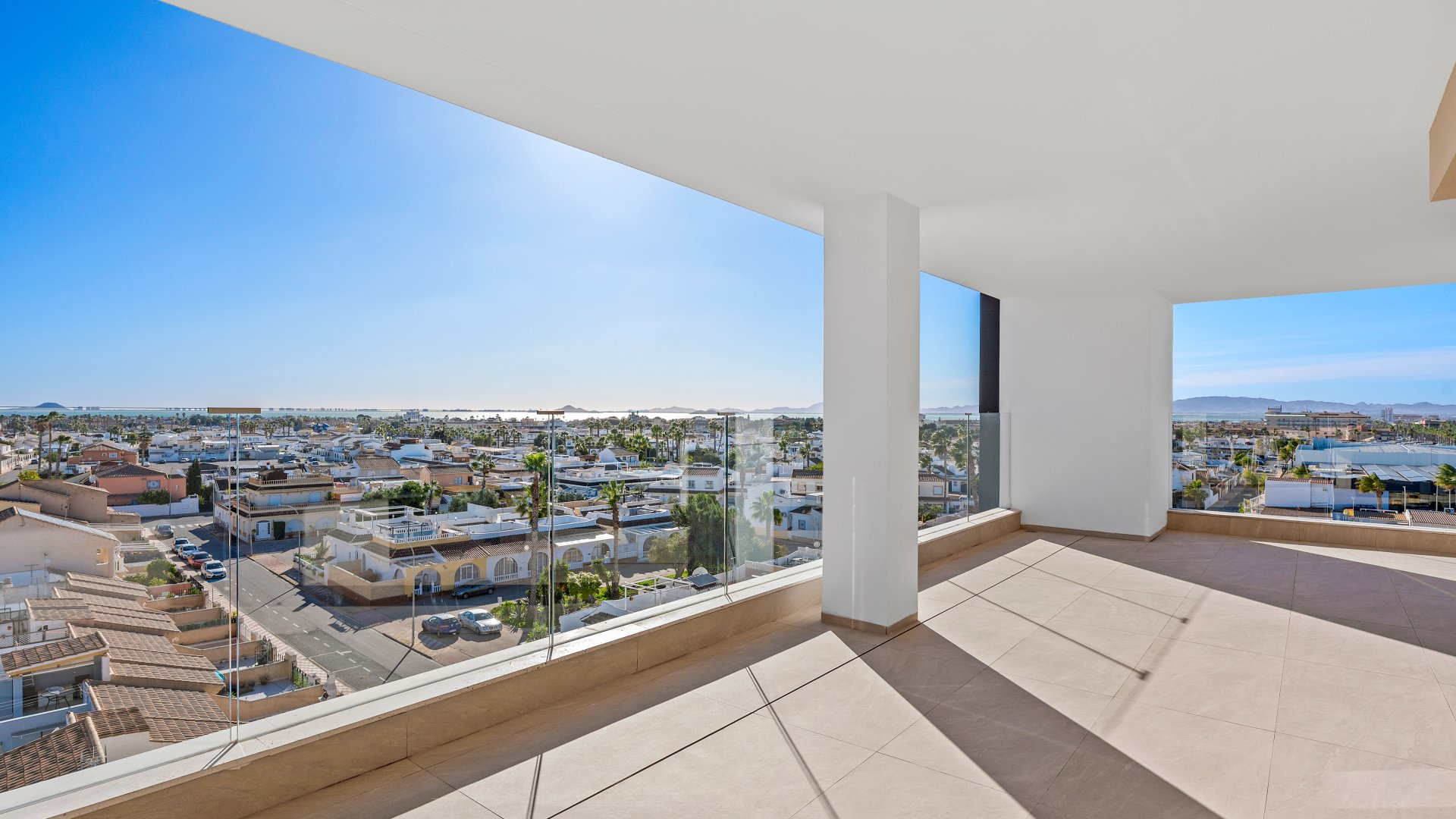 Obra nueva - Apartamentos -
Los Alcazares - Los Alcázares