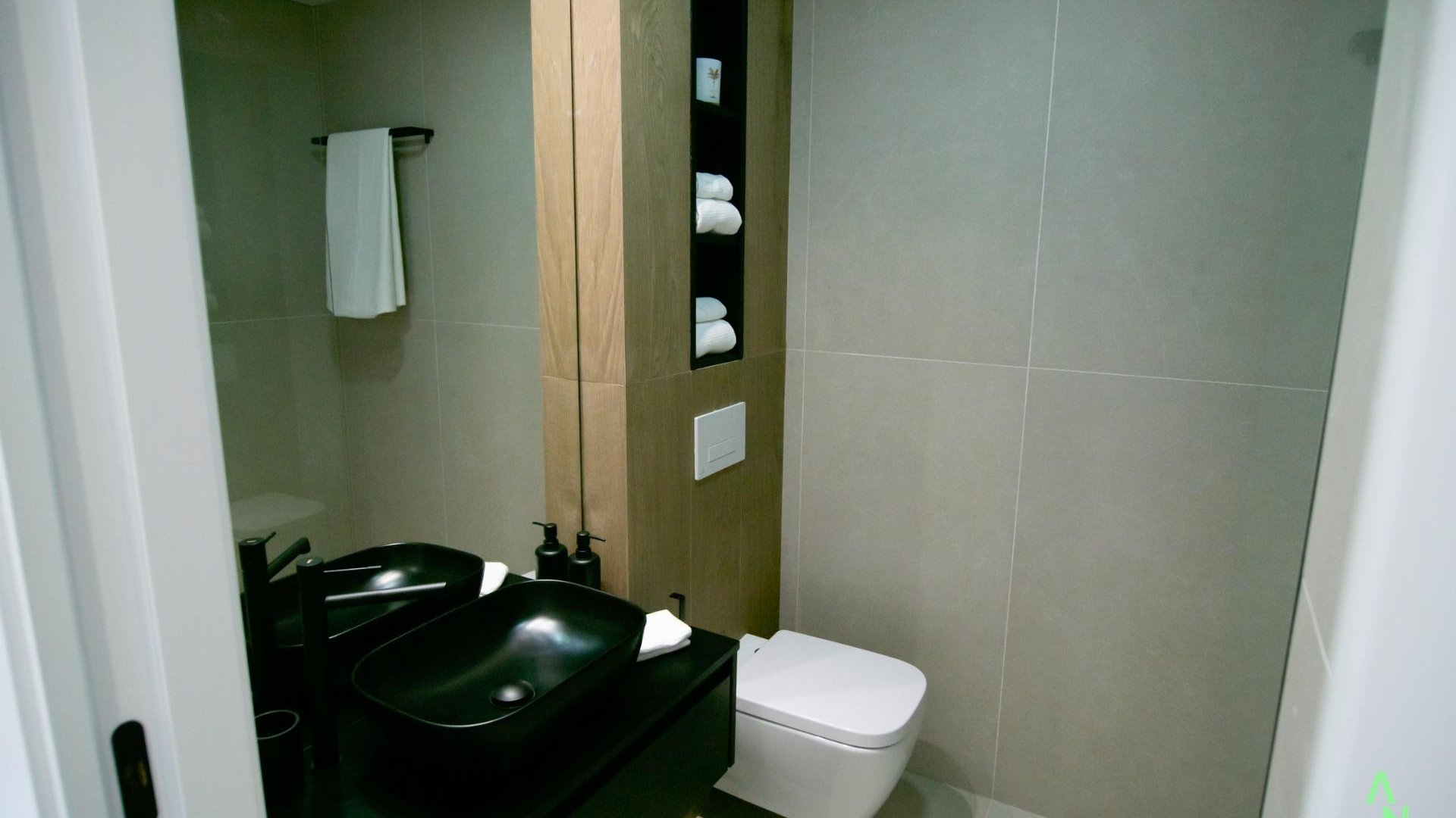 Obra nueva - Apartamentos -
Los Guardianes