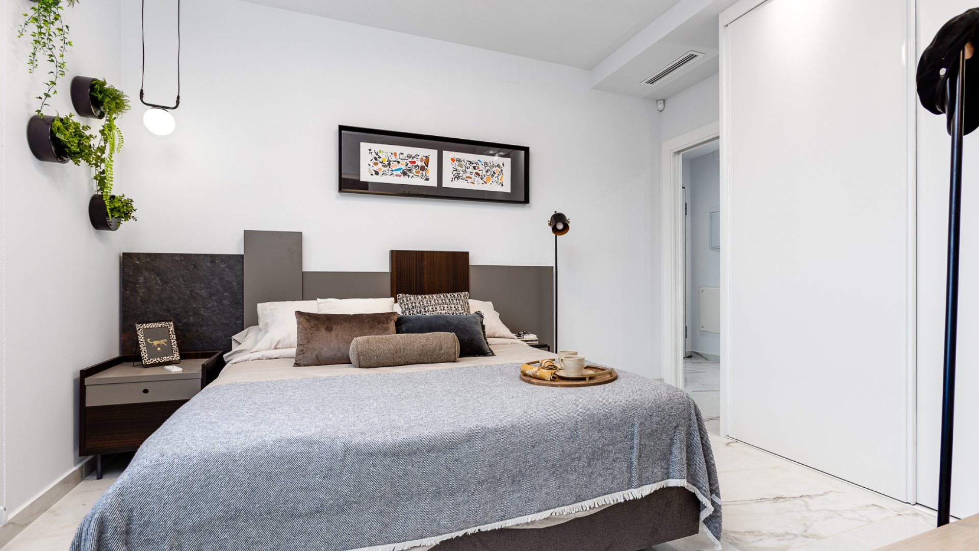 Obra nueva - Apartamentos -
Orihuela Costa