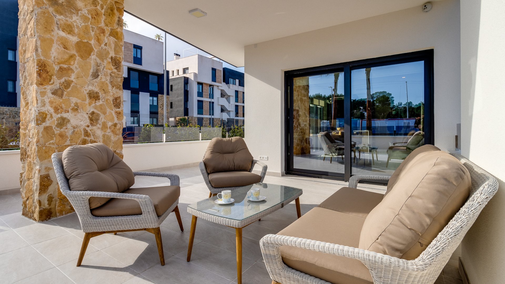 Obra nueva - Apartamentos -
Orihuela Costa