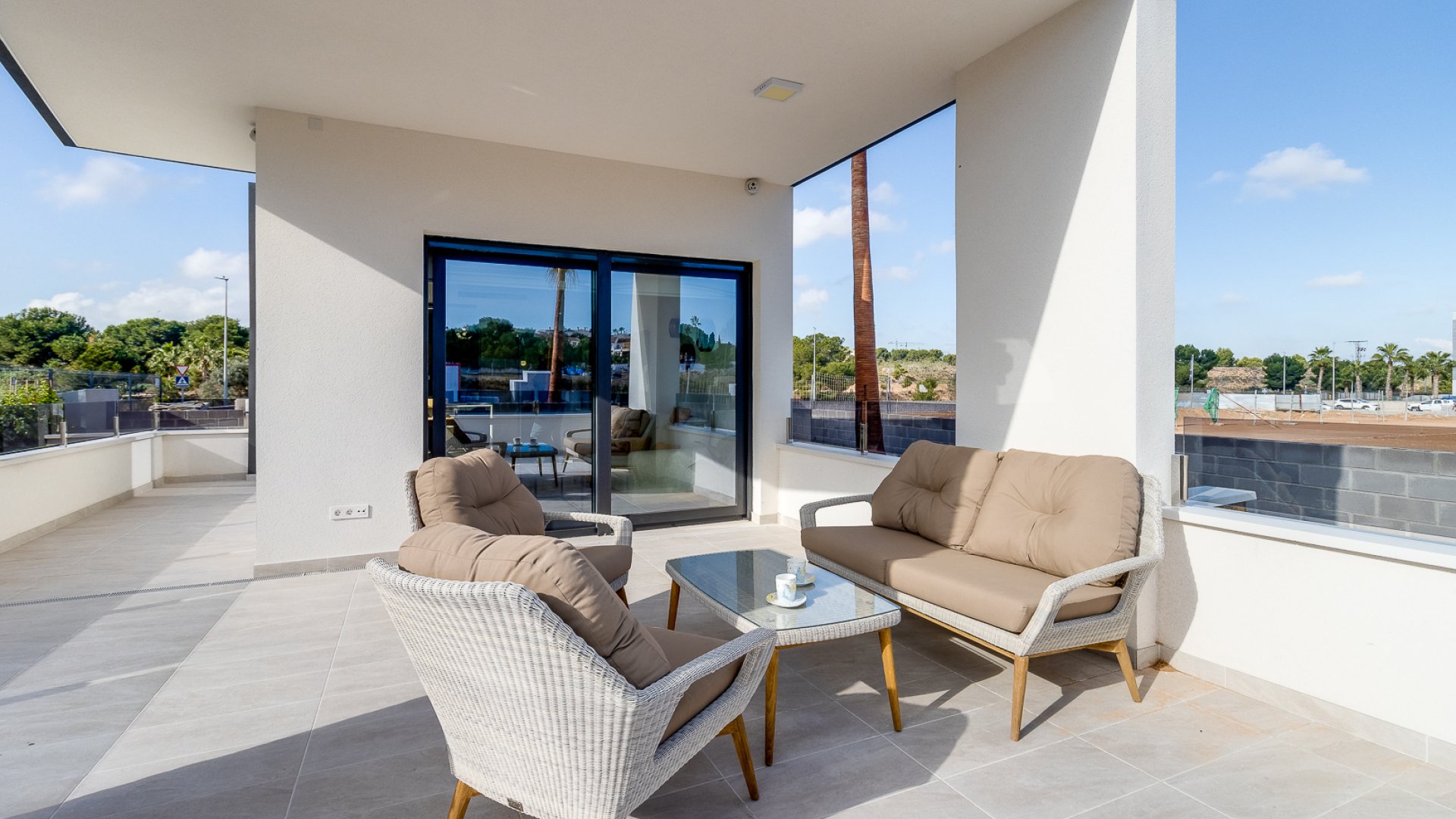 Obra nueva - Apartamentos -
Orihuela Costa