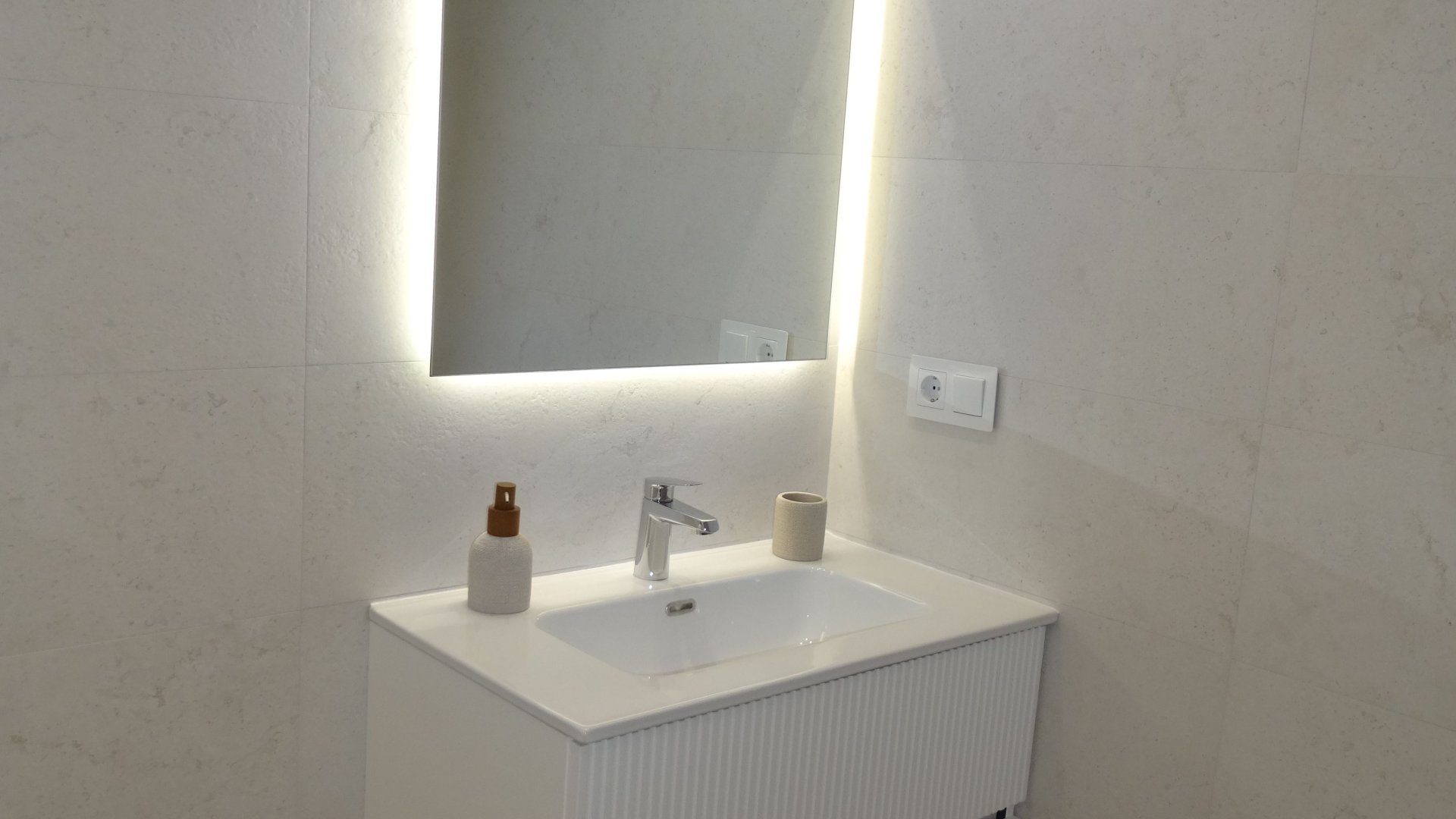 Obra nueva - Apartamentos -
Pilar de la Horadada