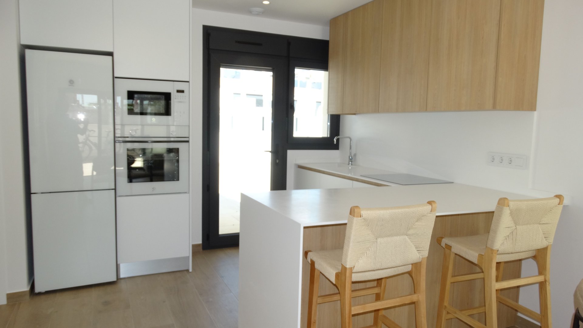 Obra nueva - Apartamentos -
Pilar de la Horadada